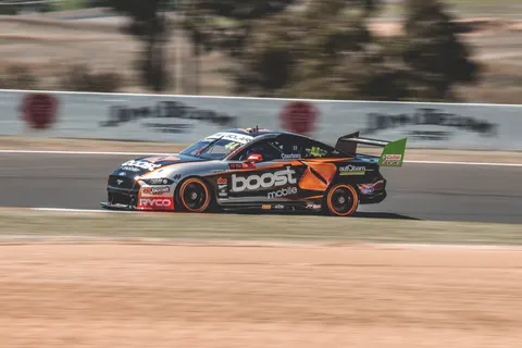 Race Car 4K Wallpaper · cars · 3840×2560