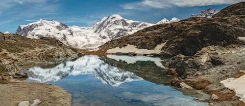Bergsee 4K Hintergrundbild · mountains · 3840×1677