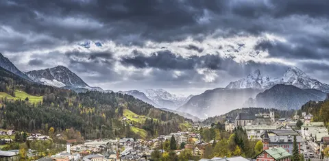 Alpine Village 4K Wallpaper · travel · 3840×1878