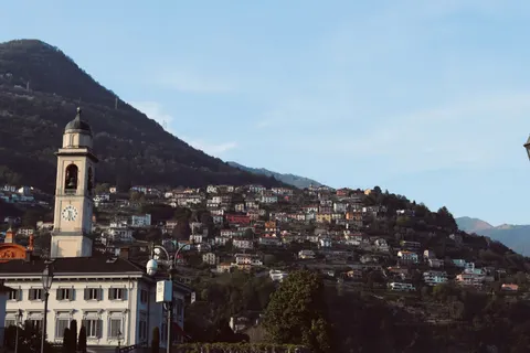 Alpine Village 4K Wallpaper · travel · 3840×2560