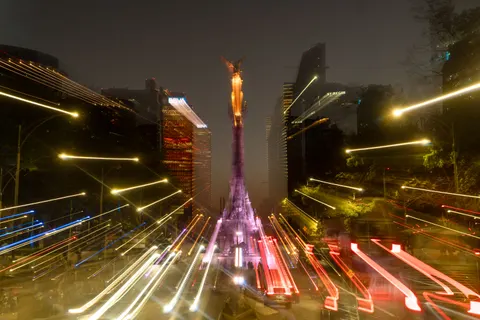 Light Painting 4K Wallpaper · abstract · 3840×2560