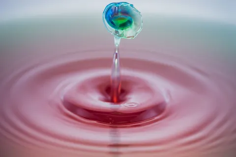 Soap Bubble 4K Wallpaper · abstract · 3840×2560