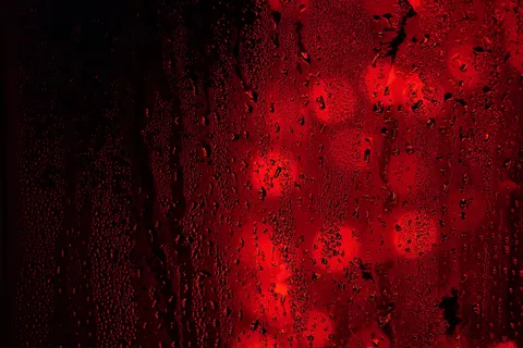 Oil Bubbles 4K Wallpaper · abstract · 3840×2560