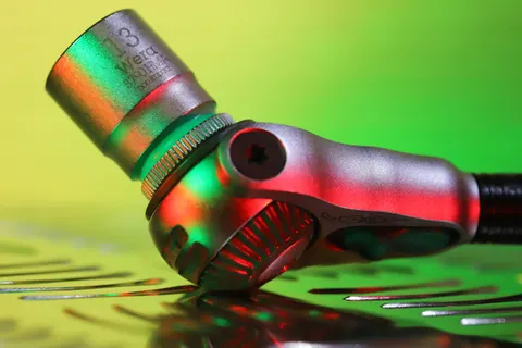 Chrome Liquid 4K Wallpaper · abstract · 3840×2560