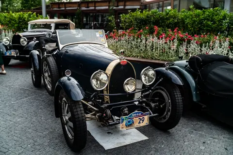 Classic Car 4K Wallpaper · cars · 3840×2561