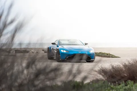 Supercar 4K Wallpaper · cars · 3840×2563