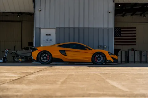 Supercar 4K Wallpaper · cars · 3840×2560