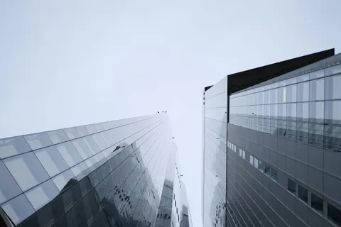 玻璃大厦 4K壁纸 · architecture · 3840×2560