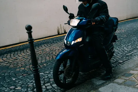 Motorcycle 4K Wallpaper · cars · 3840×2560
