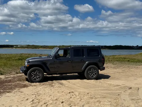 Off-Road 4K Wallpaper · cars · 3840×2880