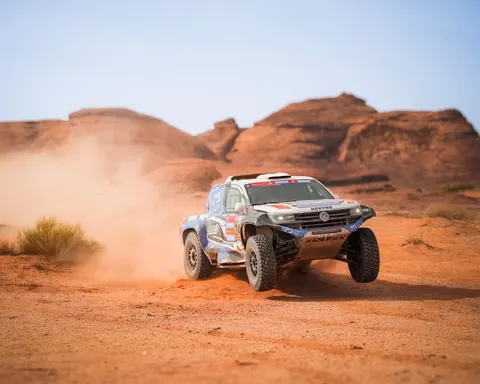 Off-Road 4K Wallpaper · cars · 3840×3072