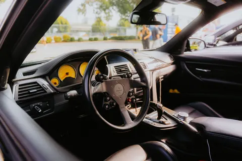 Car Interior 4K Wallpaper · cars · 3840×2560