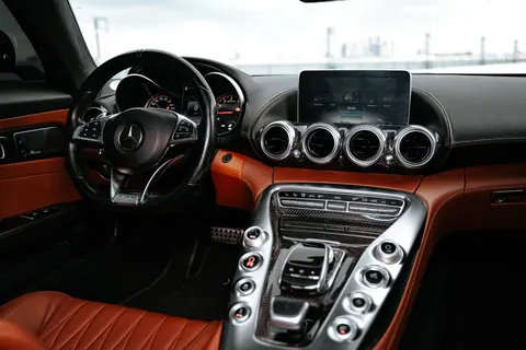 Car Interior 4K Wallpaper · cars · 3840×2560
