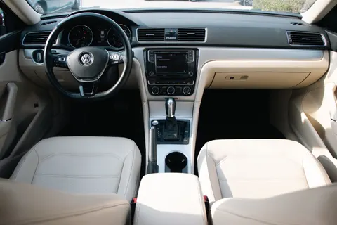 Car Interior 4K Wallpaper · cars · 3840×2560