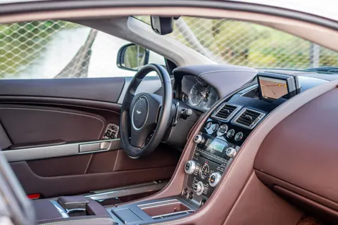 Car Interior 4K Wallpaper · cars · 3840×2560