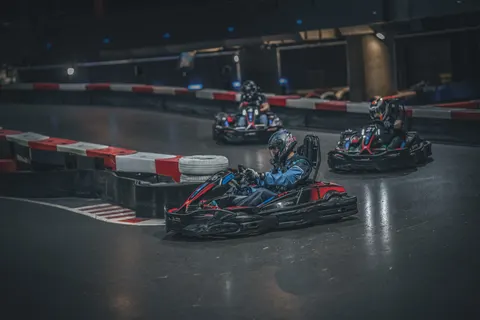 Race Car 4K Wallpaper · cars · 3840×2560