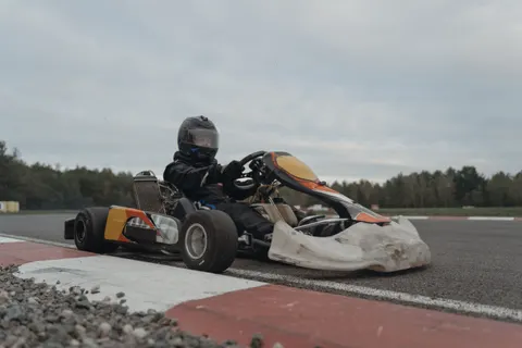 Race Car 4K Wallpaper · cars · 3840×2560