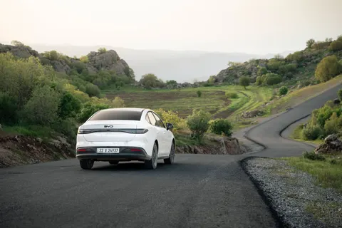 Electric Car 4K Wallpaper · cars · 3840×2560