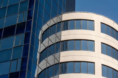 Sfondo Torre di Vetro 4K · architecture · 3840×2560