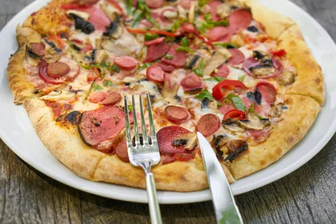 Pizza 4K Wallpaper · food · 3840×2560