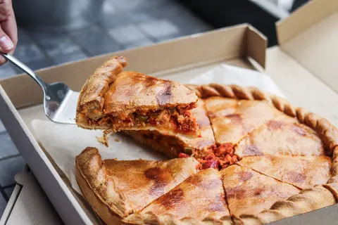 Pizza 4K Wallpaper · food · 3840×2560