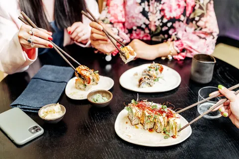 Sushi 4K Wallpaper · food · 3840×2561