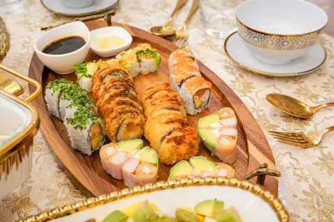 Sushi 4K Wallpaper · food · 3840×2560