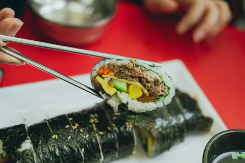 Sushi 4K Wallpaper · food · 3840×2560