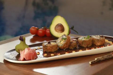 Sushi 4K Wallpaper · food · 3840×2560