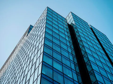 Sfondo Torre di Vetro 4K · architecture · 3840×2878