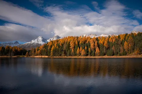 Mountain Lake 4K Wallpaper · mountains · 3840×2560