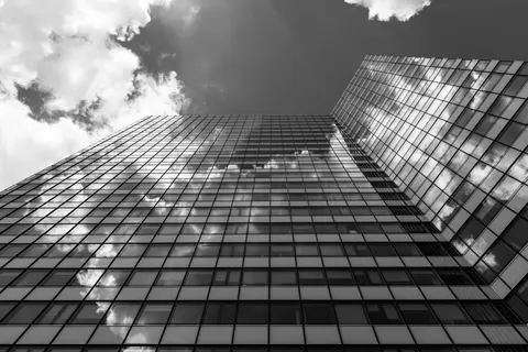 玻璃大厦 4K壁纸 · architecture · 3840×2560