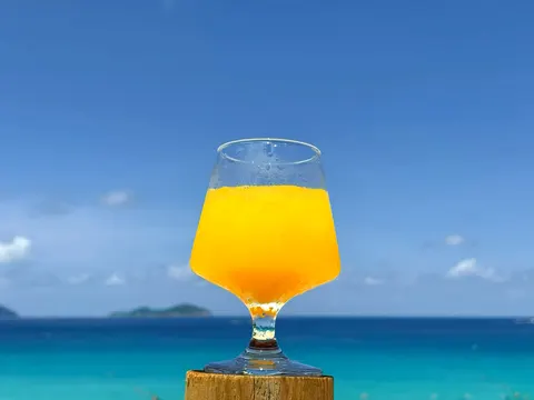 Wine 4K Wallpaper · food · 3840×2879