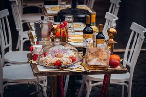 Wine 4K Wallpaper · food · 3840×2561