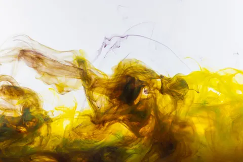 水中墨迹 4K壁纸 · abstract · 3840×2561