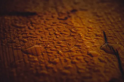 Wood Grain 4K Wallpaper · minimal · 3840×2560