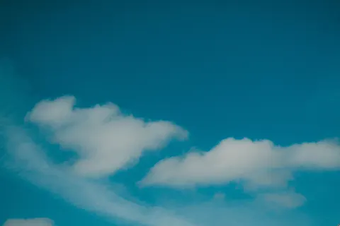 Pastel Sky 4K Wallpaper · minimal · 3840×2560