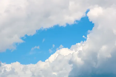 Pastel Clouds 4K Wallpaper · minimal · 3840×2560