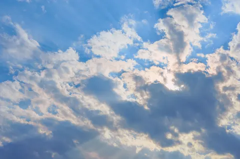 Pastel Clouds 4K Wallpaper · minimal · 3840×2555