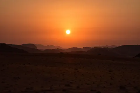 Dune Sunset 4K Wallpaper · minimal · 3840×2560