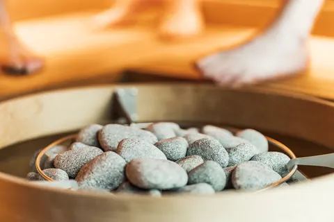 Zen Stones 4K Wallpaper · minimal · 3840×2560