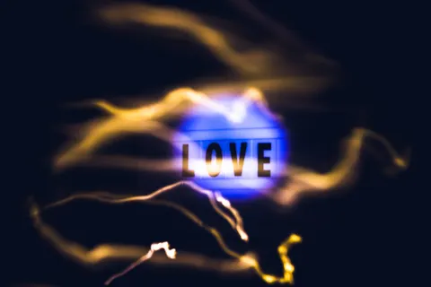 Neon Abstract 4K Wallpaper · abstract · 3840×2560