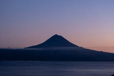 Mount Fuji 4K Wallpaper · mountains · 3840×2560