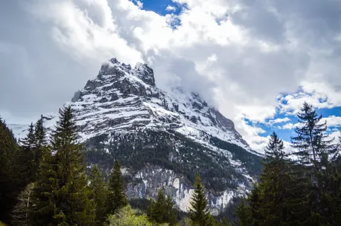Matterhorn 4K Wallpaper · mountains · 3840×2553