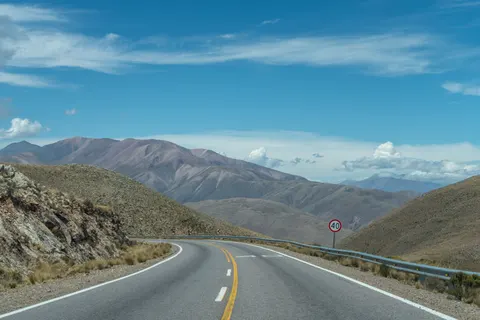 The Andes 4K Wallpaper · mountains · 3840×2560