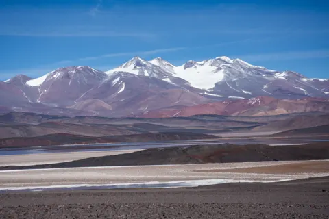 Wallpaper Pegunungan 4K · mountains · 3840×2560