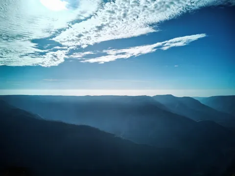 산 4K 배경화면 · mountains · 3840×2880