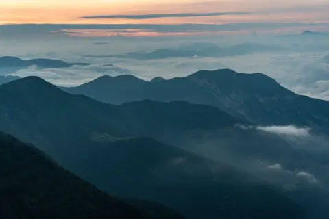 Mountain Panorama 4K Wallpaper · mountains · 3840×2560
