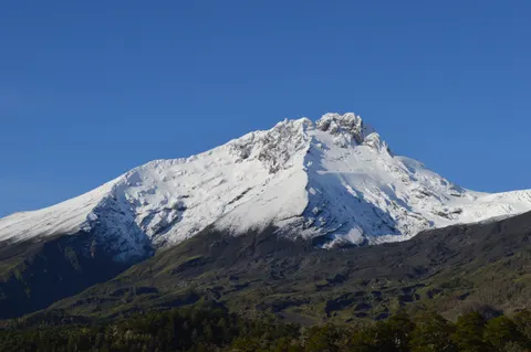 Snowy Volcano 4K Wallpaper · mountains · 3840×2553
