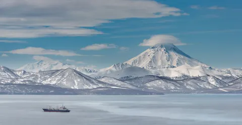 Snowy Volcano 4K Wallpaper · mountains · 3840×1984